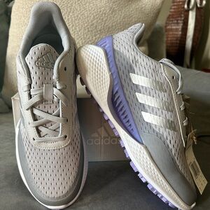 Adidas NWT size 6.5 Summertvent spikeless golf shoes